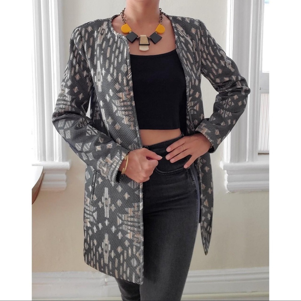 H&M Textured Light Coat - NEVER WORN